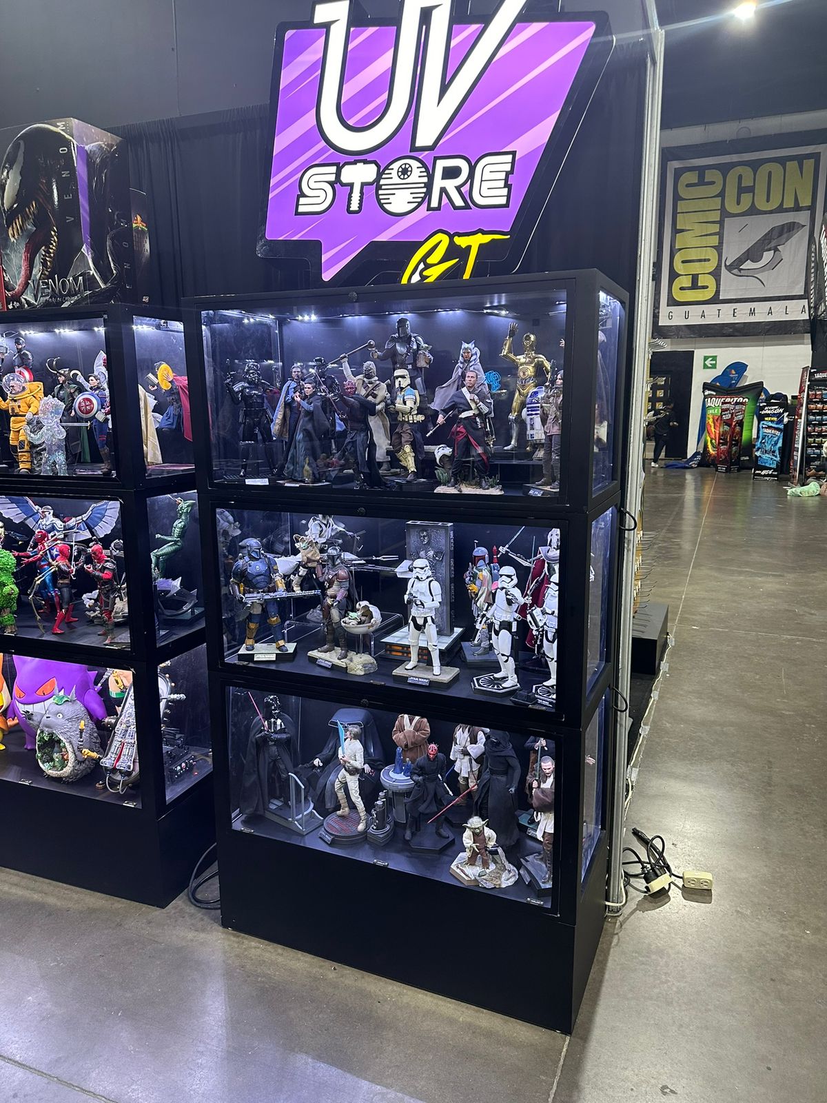 Stand UV Store — Guatemala Comicon 2023
