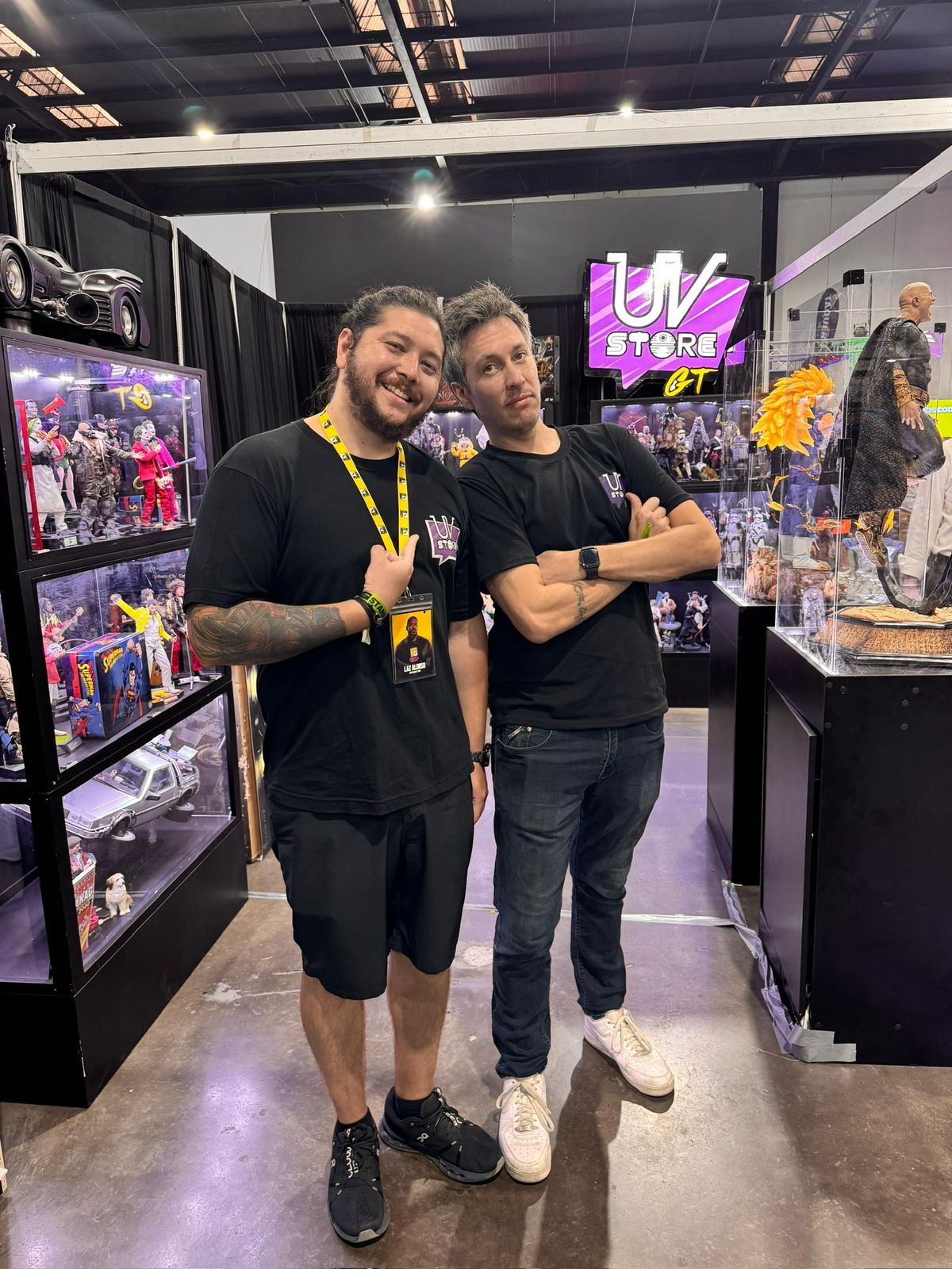 Kevin y Joaquin — UV Store GT